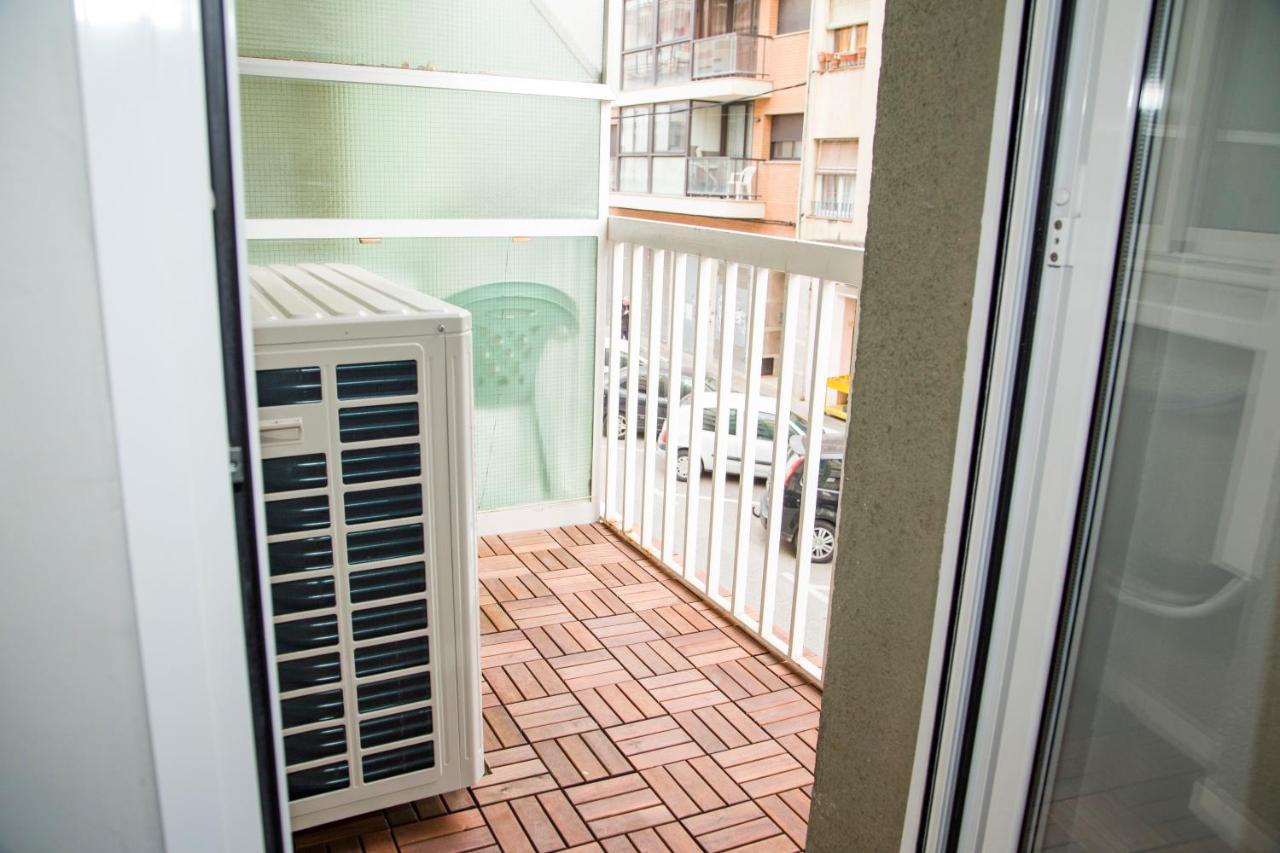 Apartamento Reus 2 - Parking Gratuito Exteriör bild